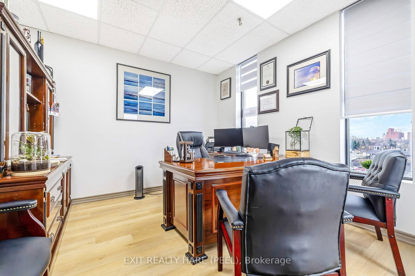 134 Queen Street E - Photo 16