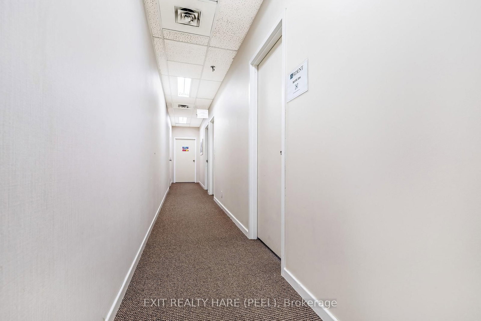 134 Queen Street E - Photo 29