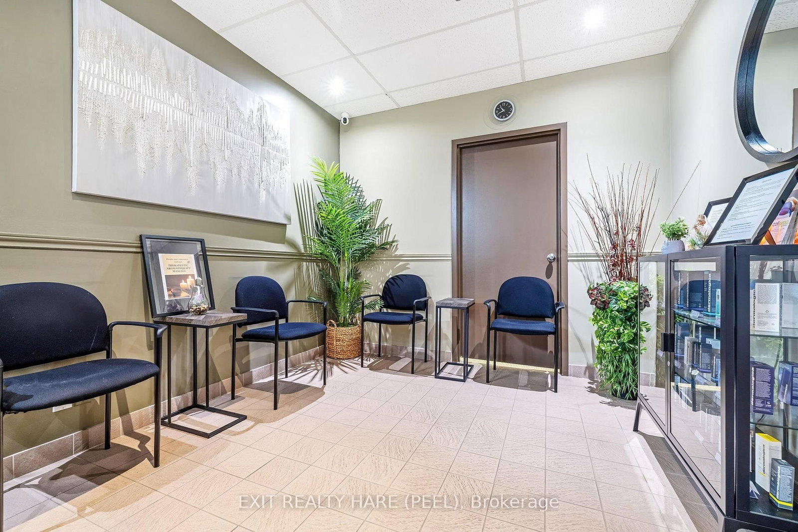 134 Queen Street E - Photo 31