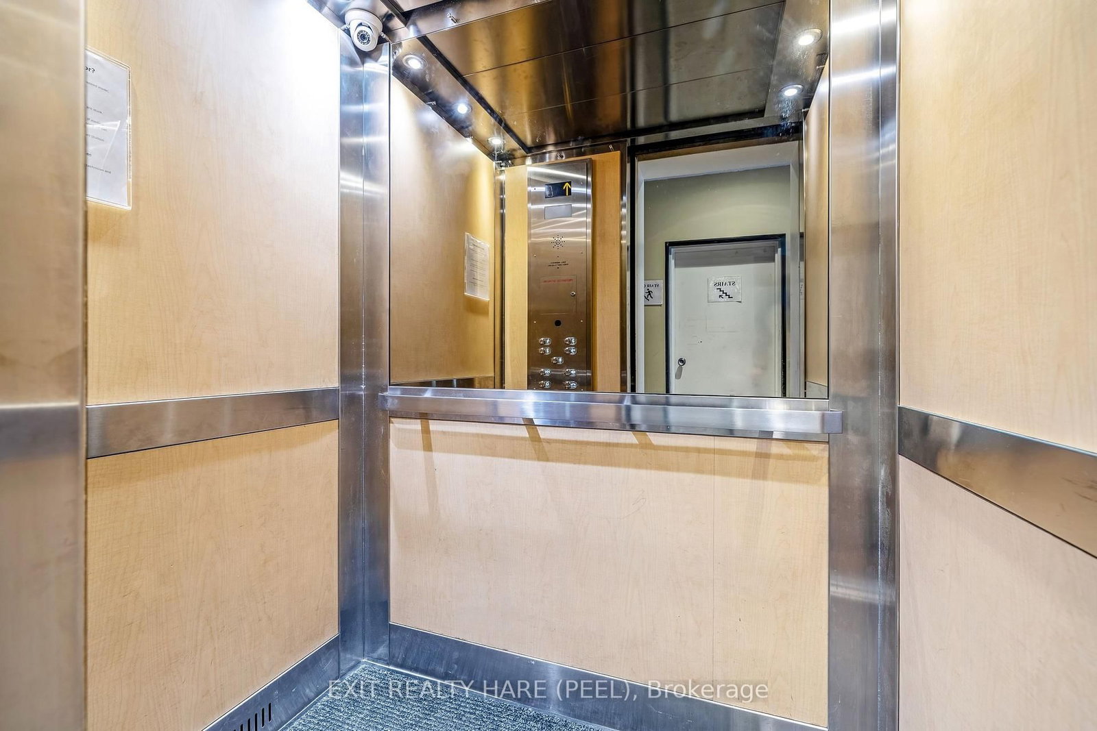 134 Queen Street E - Photo 38