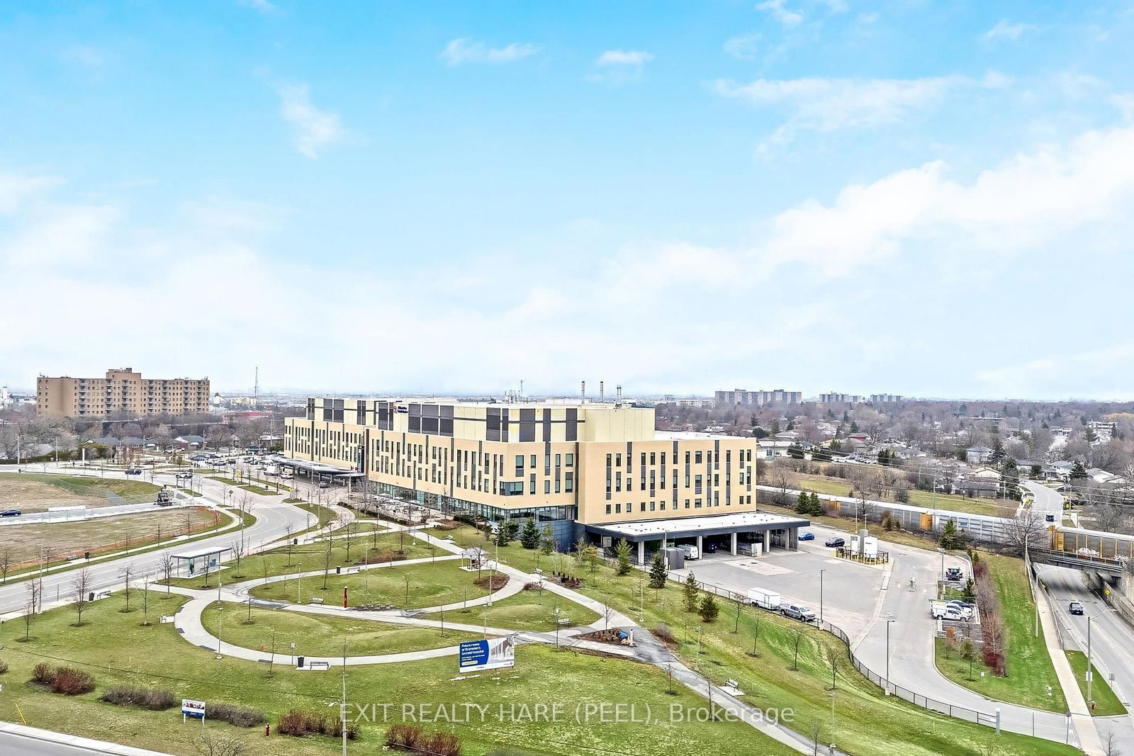 134 Queen Street E - Photo 45