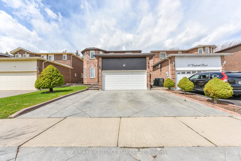 89 Castlehill Rd, Brampton, L6X 4C3 | Image 2
