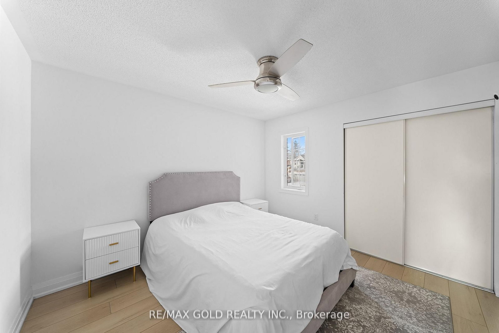 Detached House for sale at 18 Russell Street, Halton Hills, Ontario, L7G 5Y7 - Georgetown - MLS: W13006792