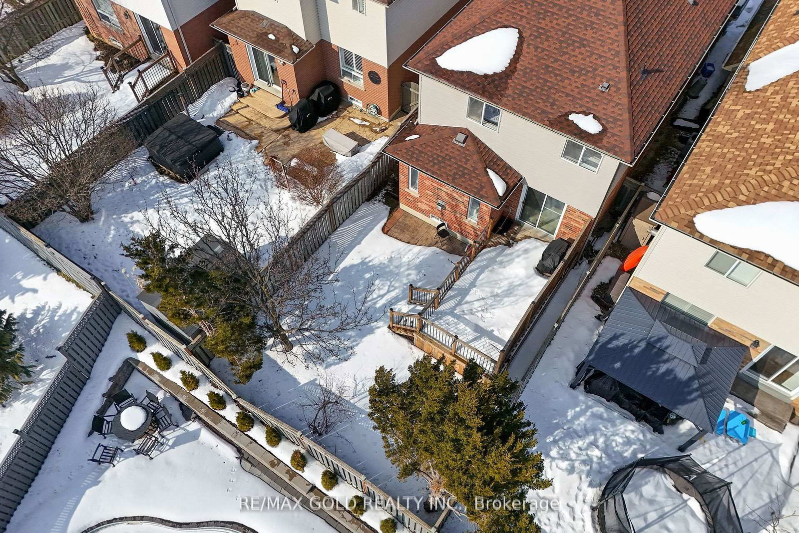 Detached House for sale at 18 Russell Street, Halton Hills, Ontario, L7G 5Y7 - Georgetown - MLS: W13006792