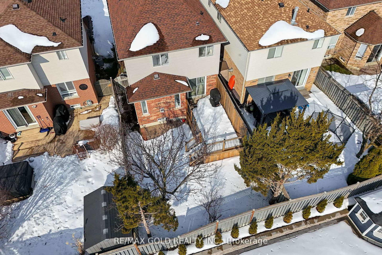 Detached House for sale at 18 Russell Street, Halton Hills, Ontario, L7G 5Y7 - Georgetown - MLS: W13006792