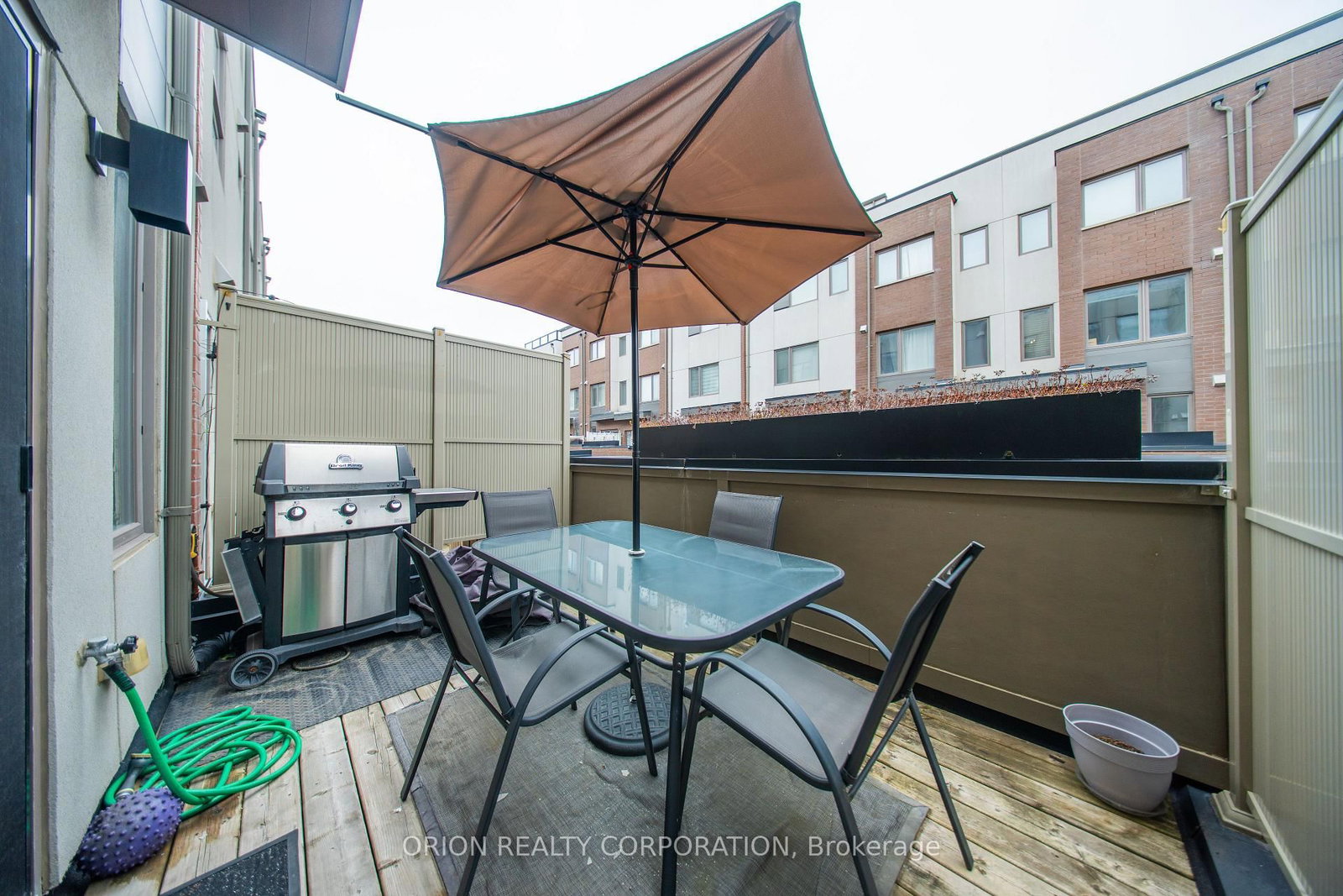 Townhouse for sale at 152 Frederick Tisdale Drive, Toronto, Ontario, M3K 0A8 - Downsview-Roding-CFB - MLS: W13006934