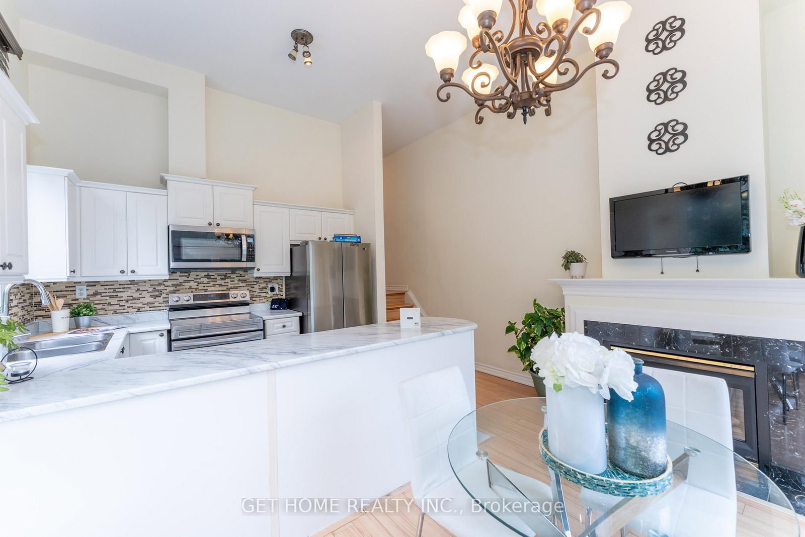 840 Dundas Street W, Unit 25 - Photo 12