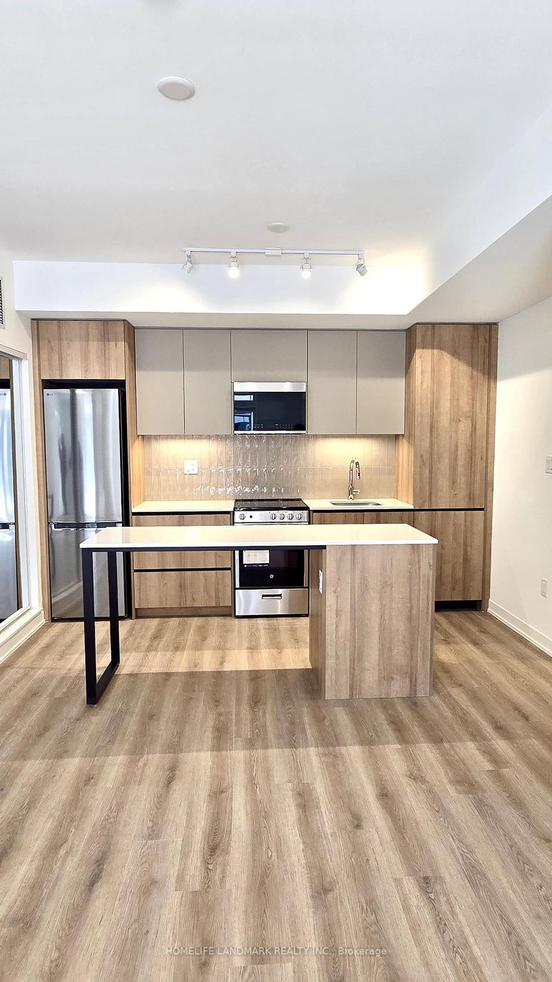 107 - 30 All Nations Dr, Brampton, L7A 5M5 | Image 3