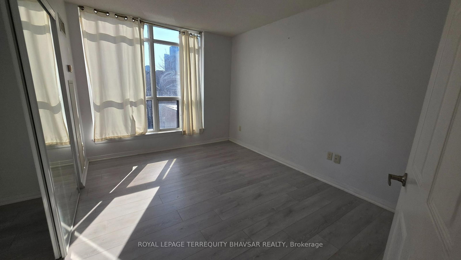 220 Forum Drive, Unit 304 - Photo 19