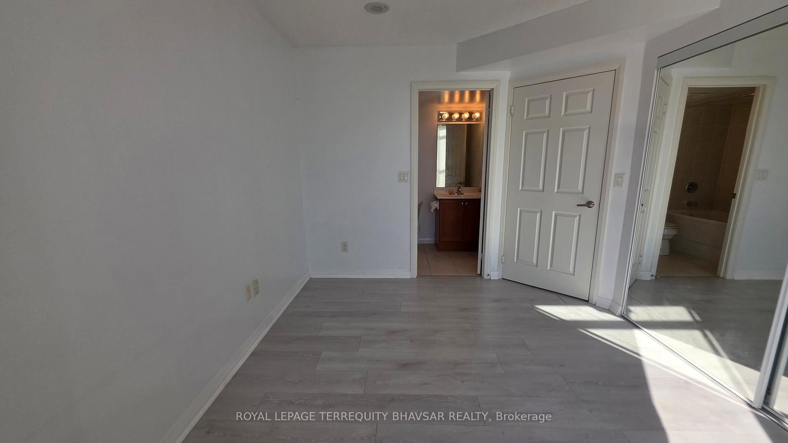 220 Forum Drive, Unit 304 - Photo 20