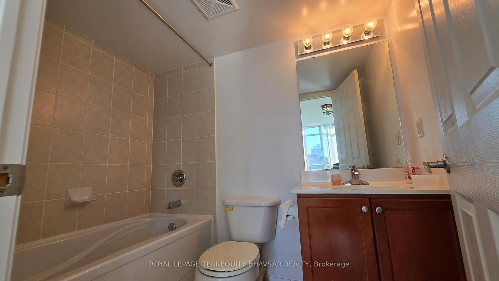 220 Forum Drive, Unit 304 - Photo 25