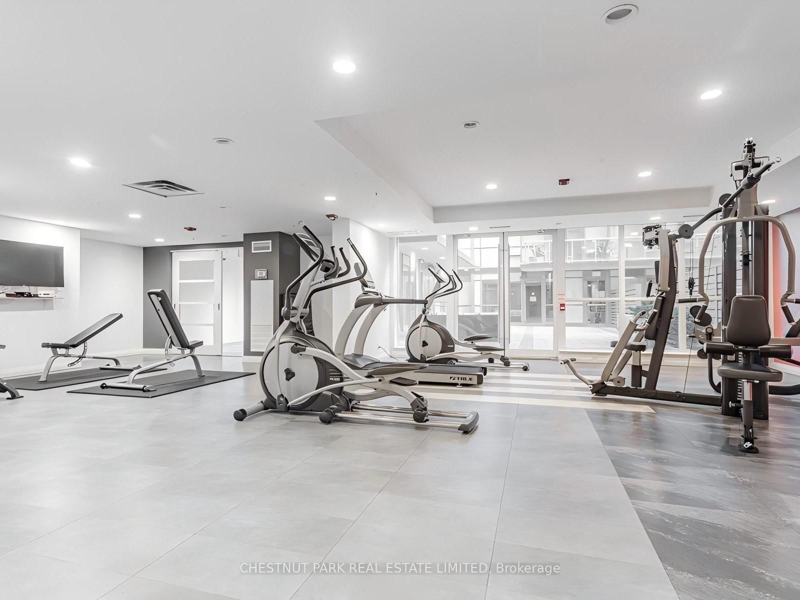 15 James Finlay Way, Unit 613 - Photo 24