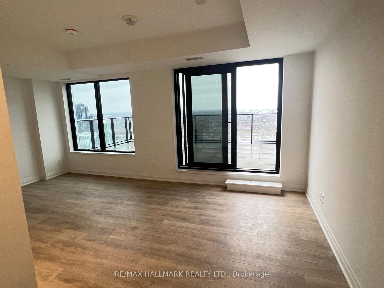 4015 The Exchange, Unit 4307 - Photo 10