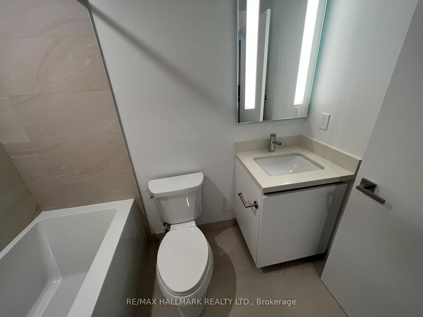 4015 The Exchange, Unit 4307 - Photo 28