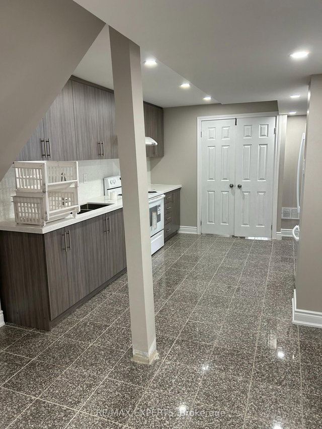 Bsmt - 30 Black Bear Trail