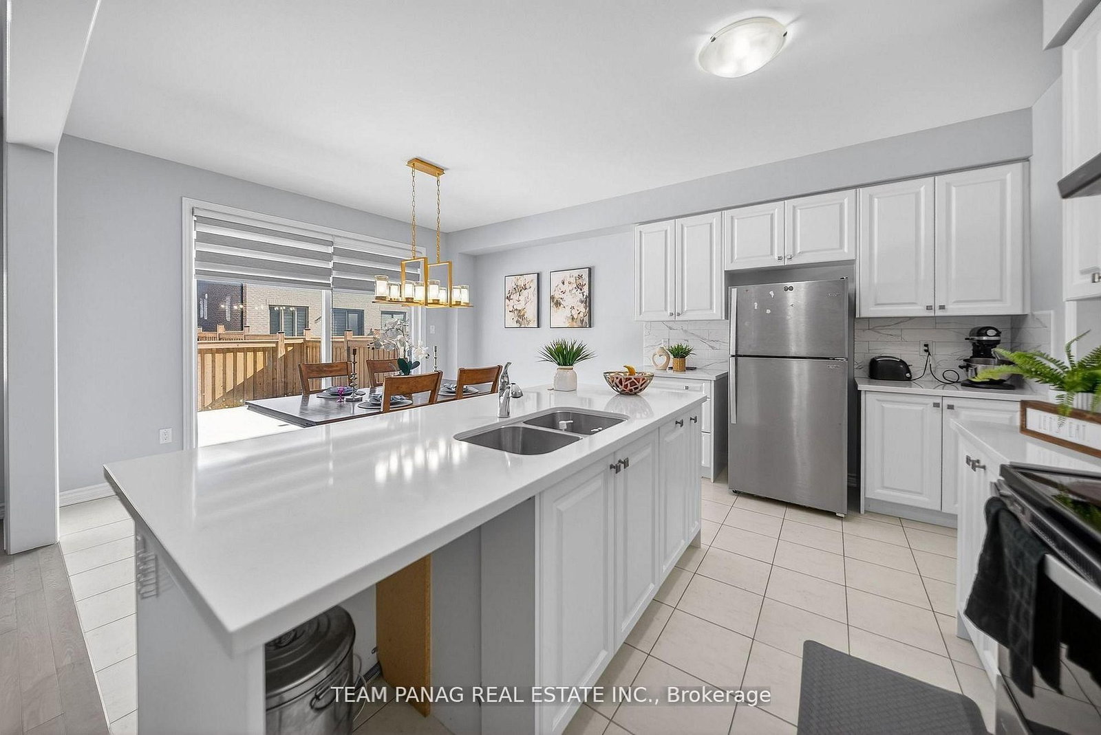 Detached House for sale at 119 Petch Avenue, Caledon, Ontario, L7C 1Z9 - Rural Caledon - MLS: W13007200