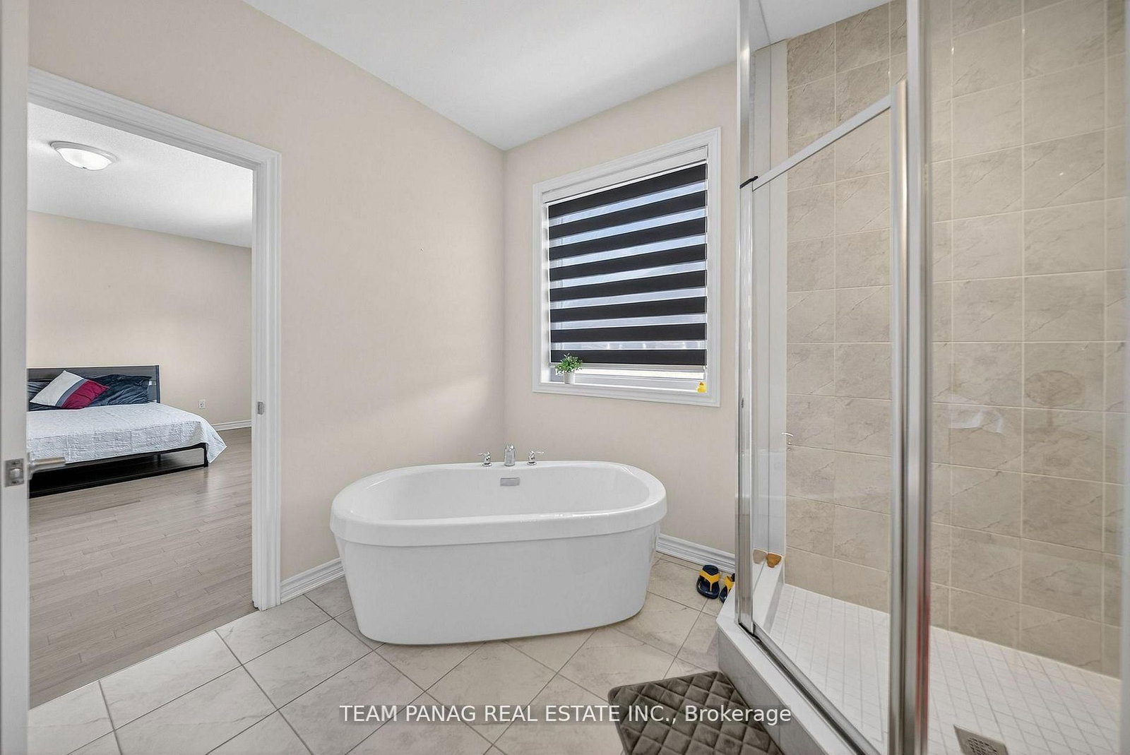 Detached House for sale at 119 Petch Avenue, Caledon, Ontario, L7C 1Z9 - Rural Caledon - MLS: W13007200