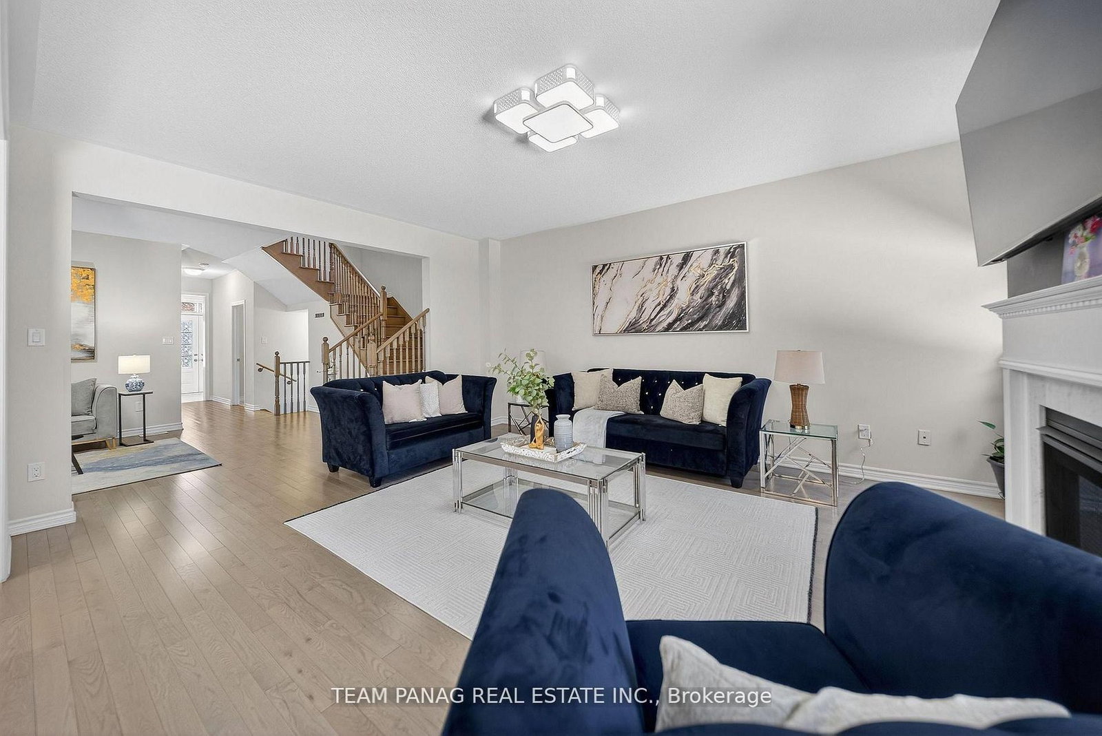 Detached House for sale at 119 Petch Avenue, Caledon, Ontario, L7C 1Z9 - Rural Caledon - MLS: W13007200