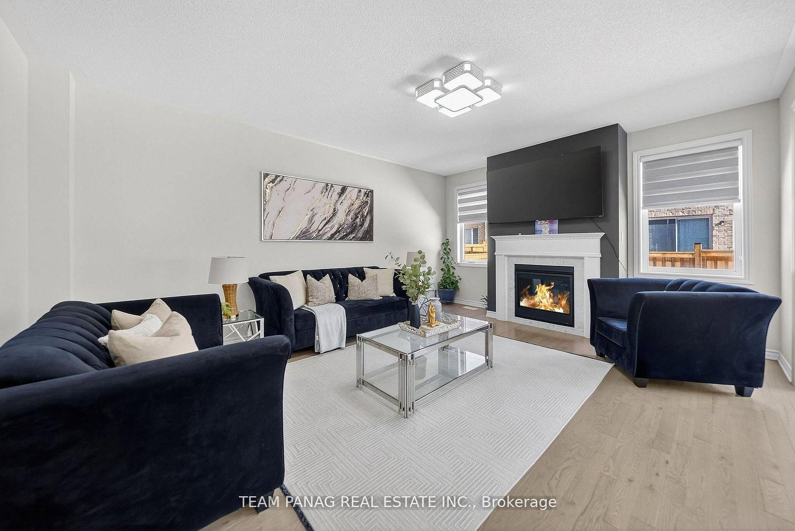 Detached House for sale at 119 Petch Avenue, Caledon, Ontario, L7C 1Z9 - Rural Caledon - MLS: W13007200