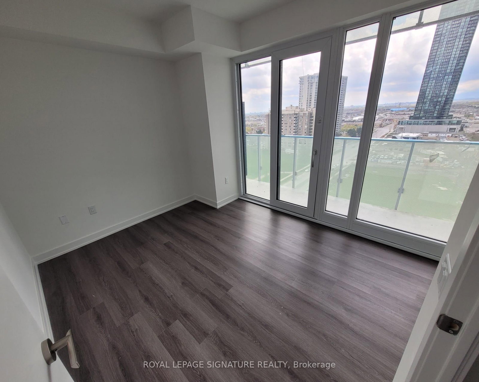3883 Quartz Road, Unit 1111 - Photo 11