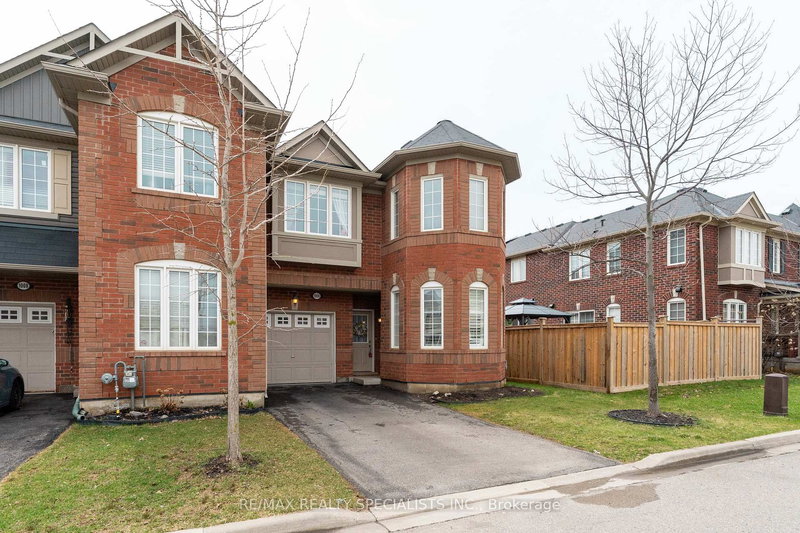 1006 Stemman Pl, Milton, L9T 8H5 | Image 3