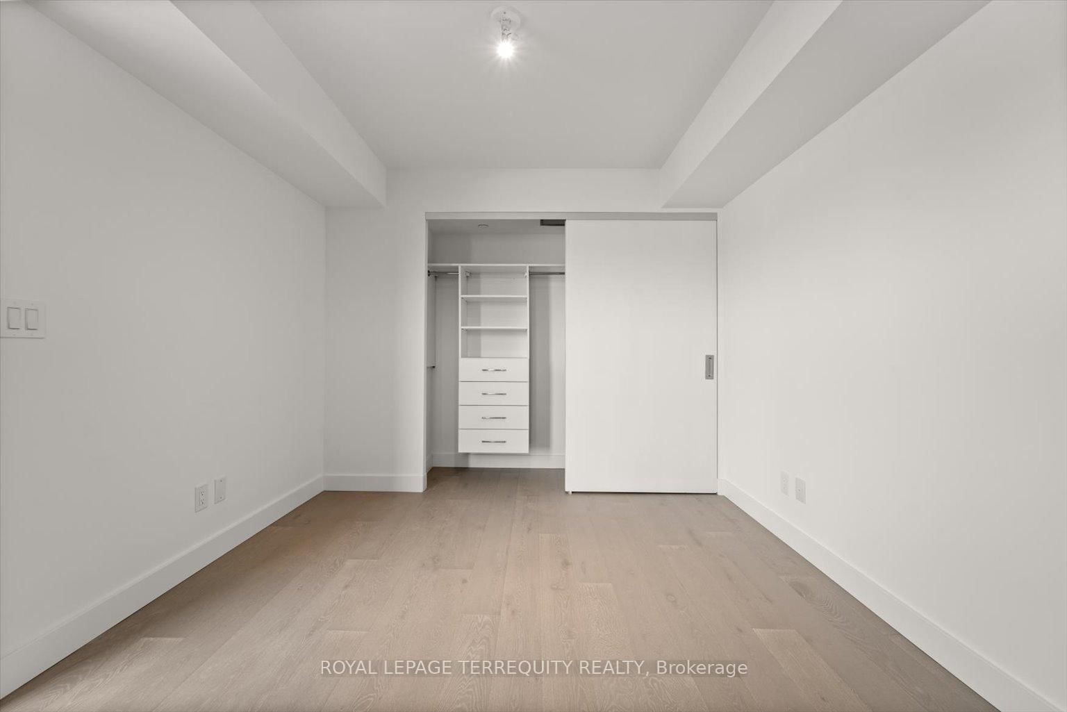 160 Kingsway Crescent, Unit 213 - Photo 11