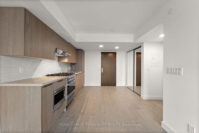 213 - 160 Kingsway Crescent