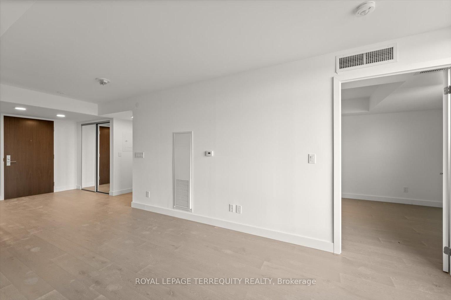 160 Kingsway Crescent, Unit 213 - Photo 8