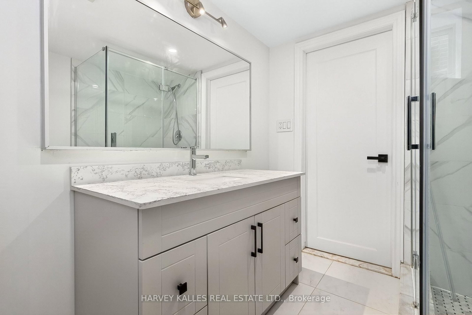 67 Robinglade Drive, Unit Basement - Photo 22