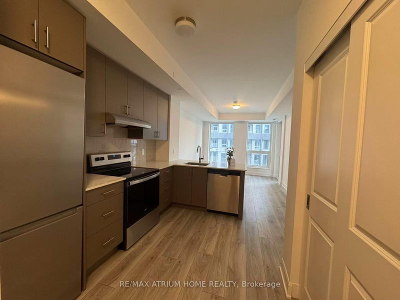 home for lease on 206-3240 William Coltson Avenue