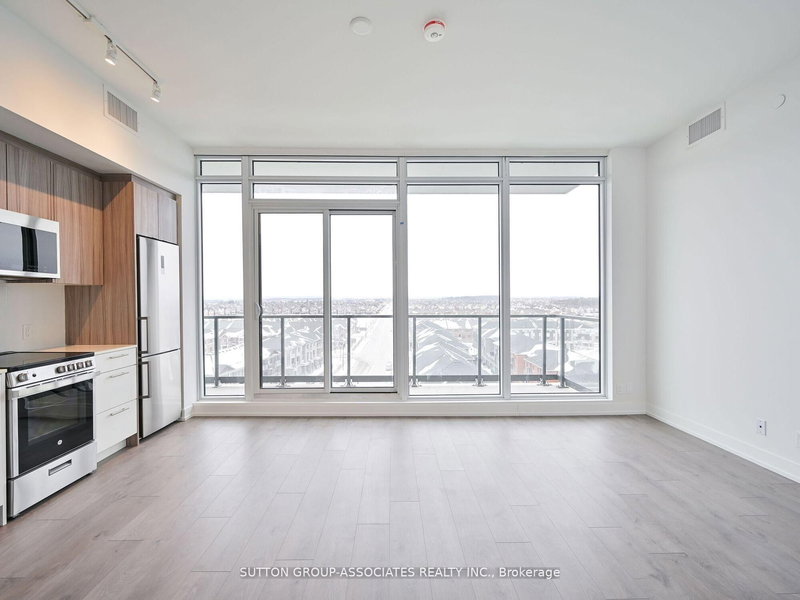 810 - 225 Veterans Dr, Brampton, L7A 5L7 | Image 3