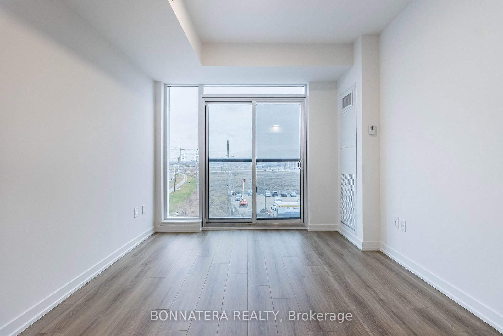 10 Lagerfeld Drive, Unit 414 - Photo 11
