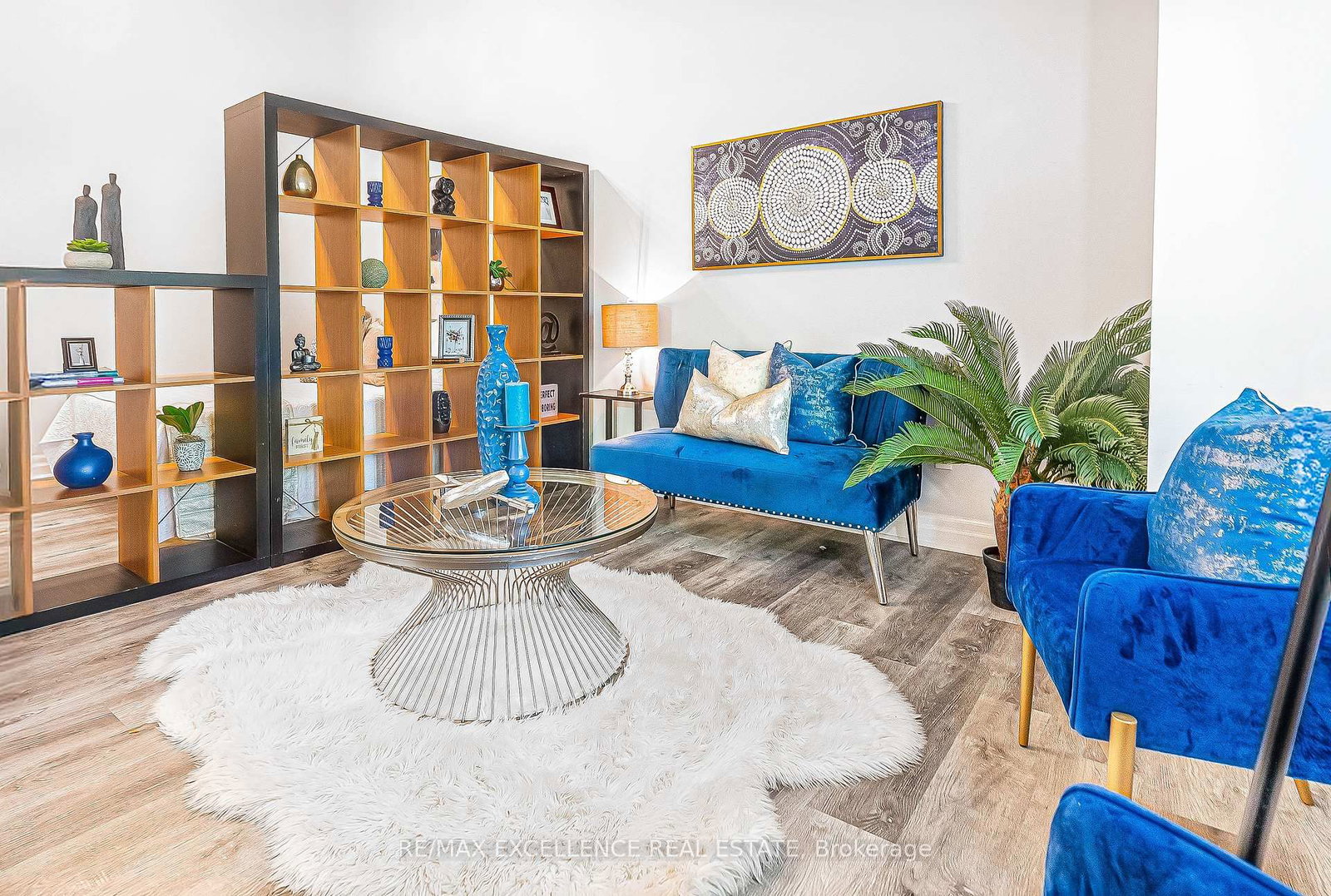 101 Bristol Road E, Unit 230 - Photo 2