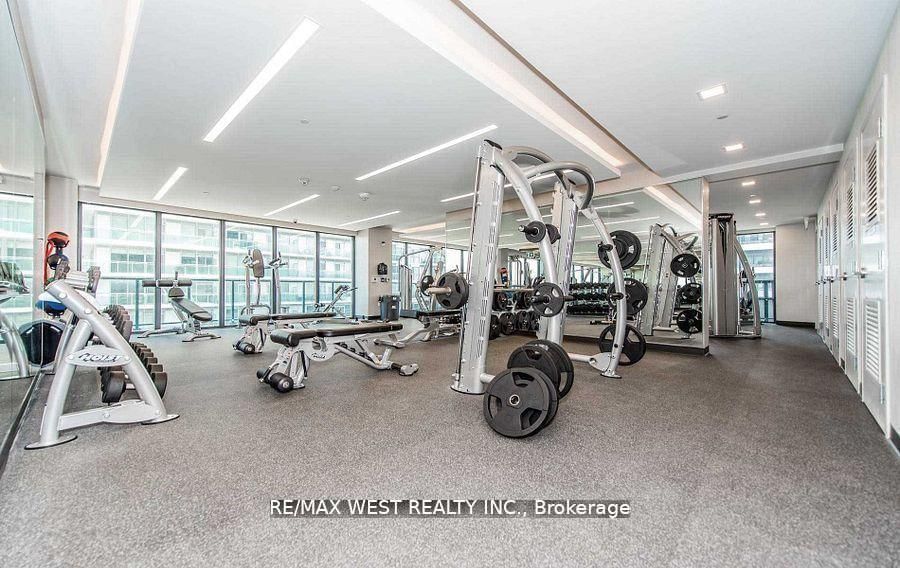 20 Shore Breeze Drive, Unit 3009 - Photo 16