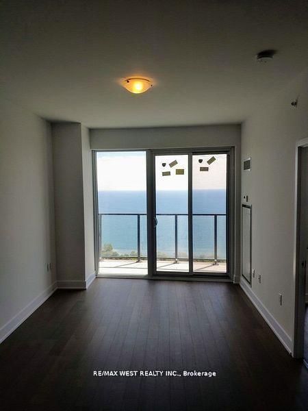 20 Shore Breeze Drive, Unit 3009 - Photo 3