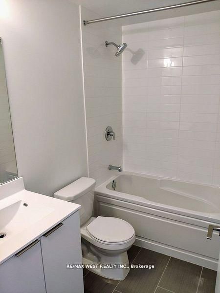 20 Shore Breeze Drive, Unit 3009 - Photo 6