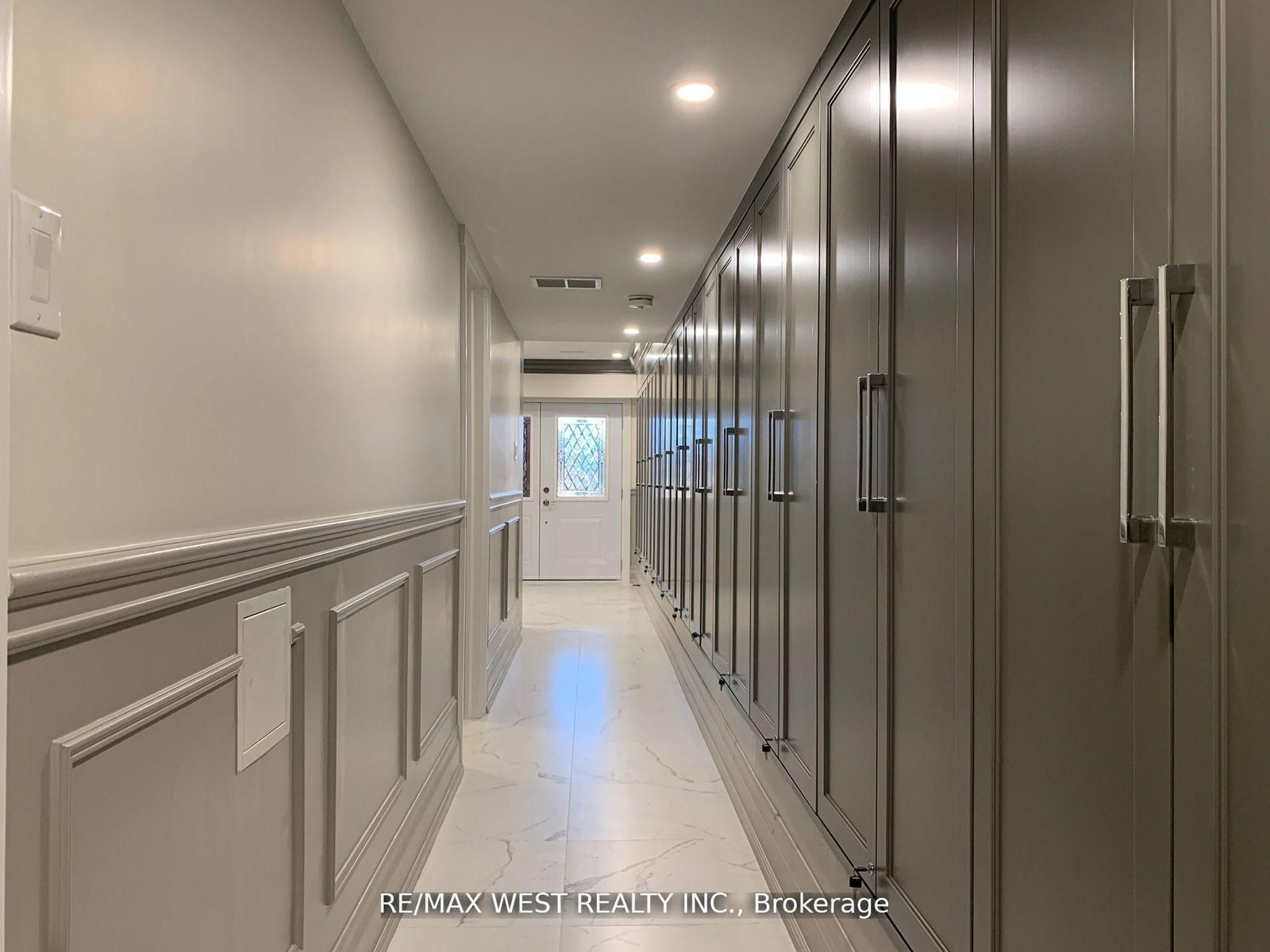 Semi-Detached House for lease at Lower-1495 King Street, Toronto, Ontario, M6K 1J4 - South Parkdale - MLS: W13007630