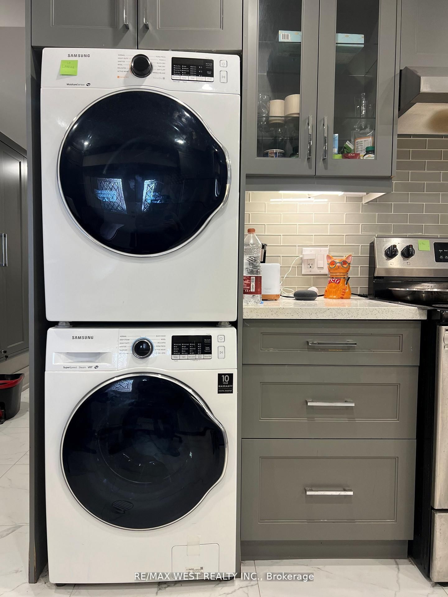 Semi-Detached House for lease at Lower-1495 King Street, Toronto, Ontario, M6K 1J4 - South Parkdale - MLS: W13007630