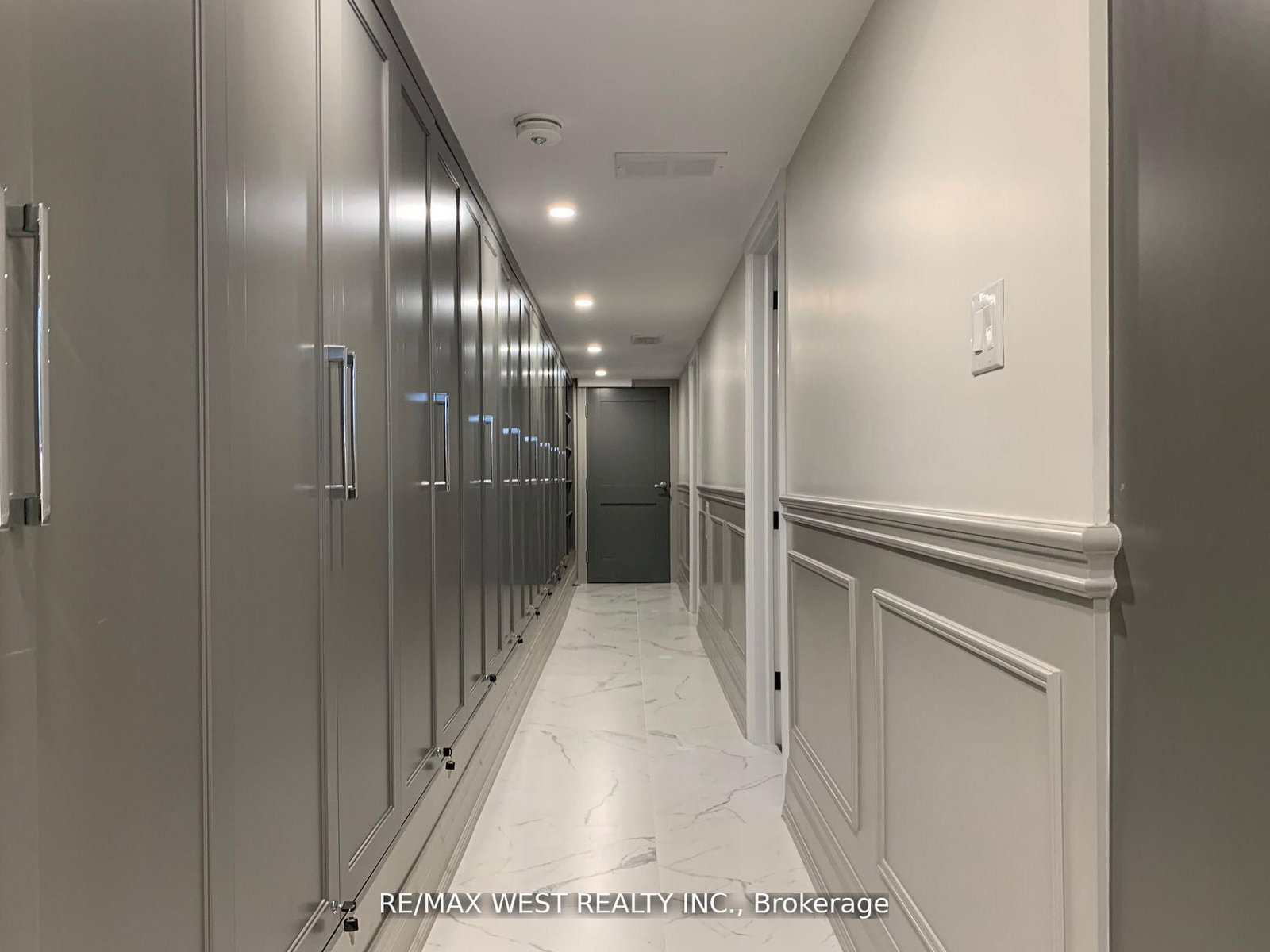 Semi-Detached House for lease at Lower-1495 King Street, Toronto, Ontario, M6K 1J4 - South Parkdale - MLS: W13007630