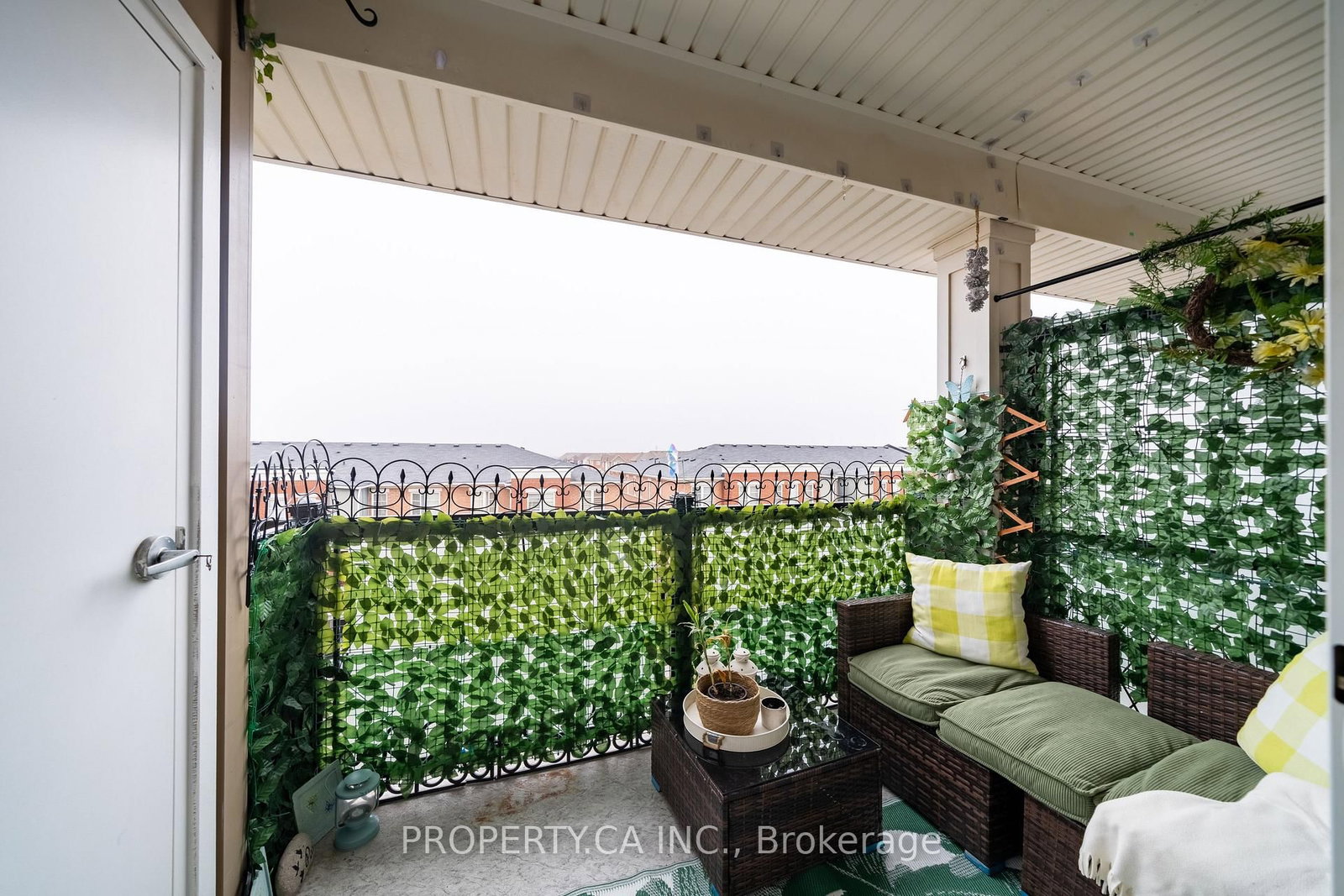 70 Baycliffe Crescent, Unit 412 - Photo 12