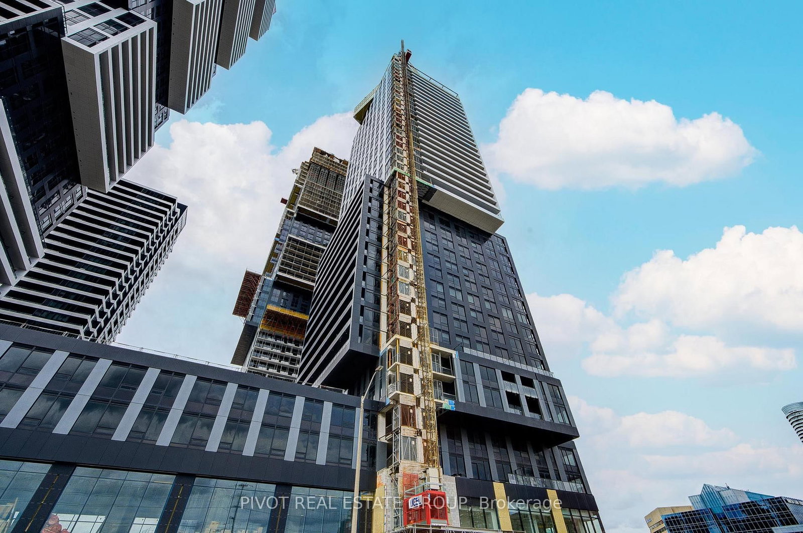 2 Erskine Road, Unit 2706 - Photo 19