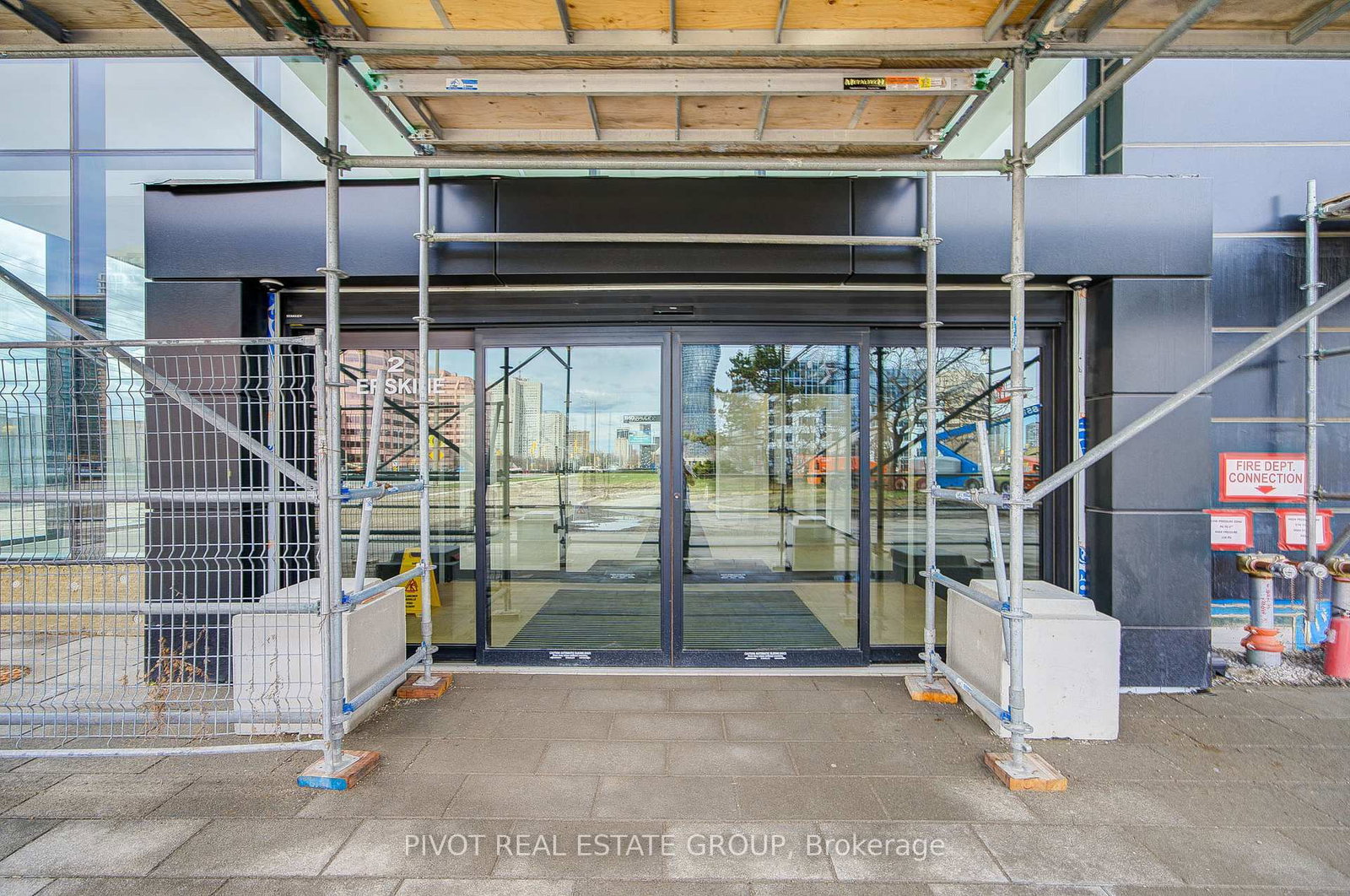 2 Erskine Road, Unit 2706 - Photo 21