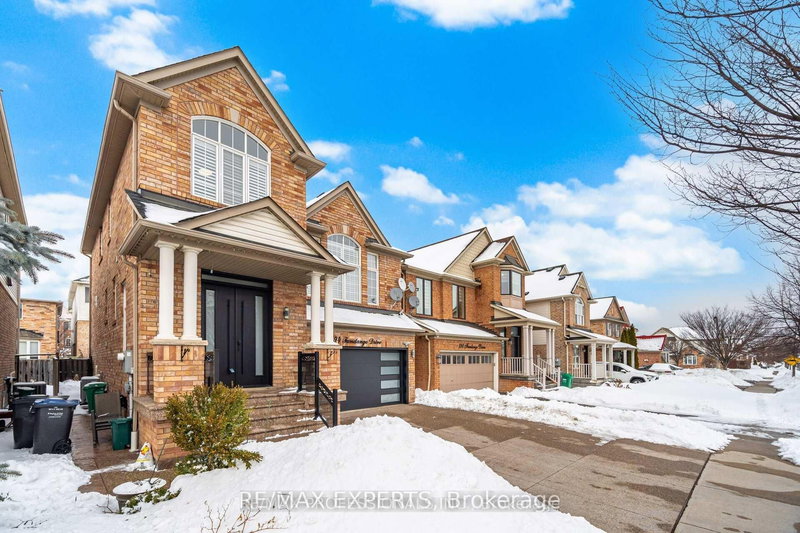 194 Fandango Dr, Brampton, L6X 0L3 | Image 2