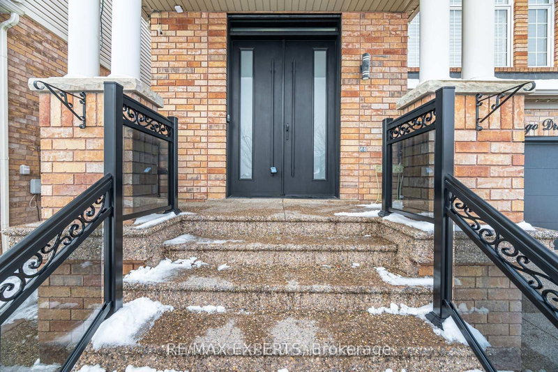 194 Fandango Dr, Brampton, L6X 0L3 | Image 3