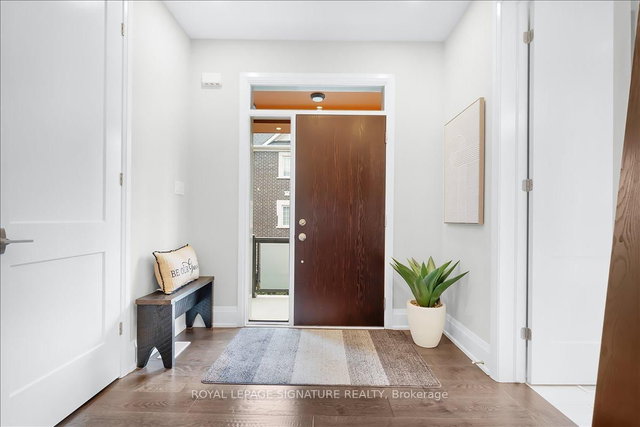 19 - 3042 Creekshore Common