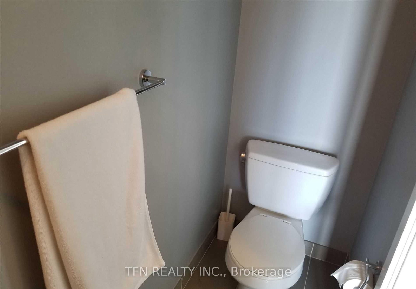 105 The Queensway Avenue, Unit 1005 - Photo 12