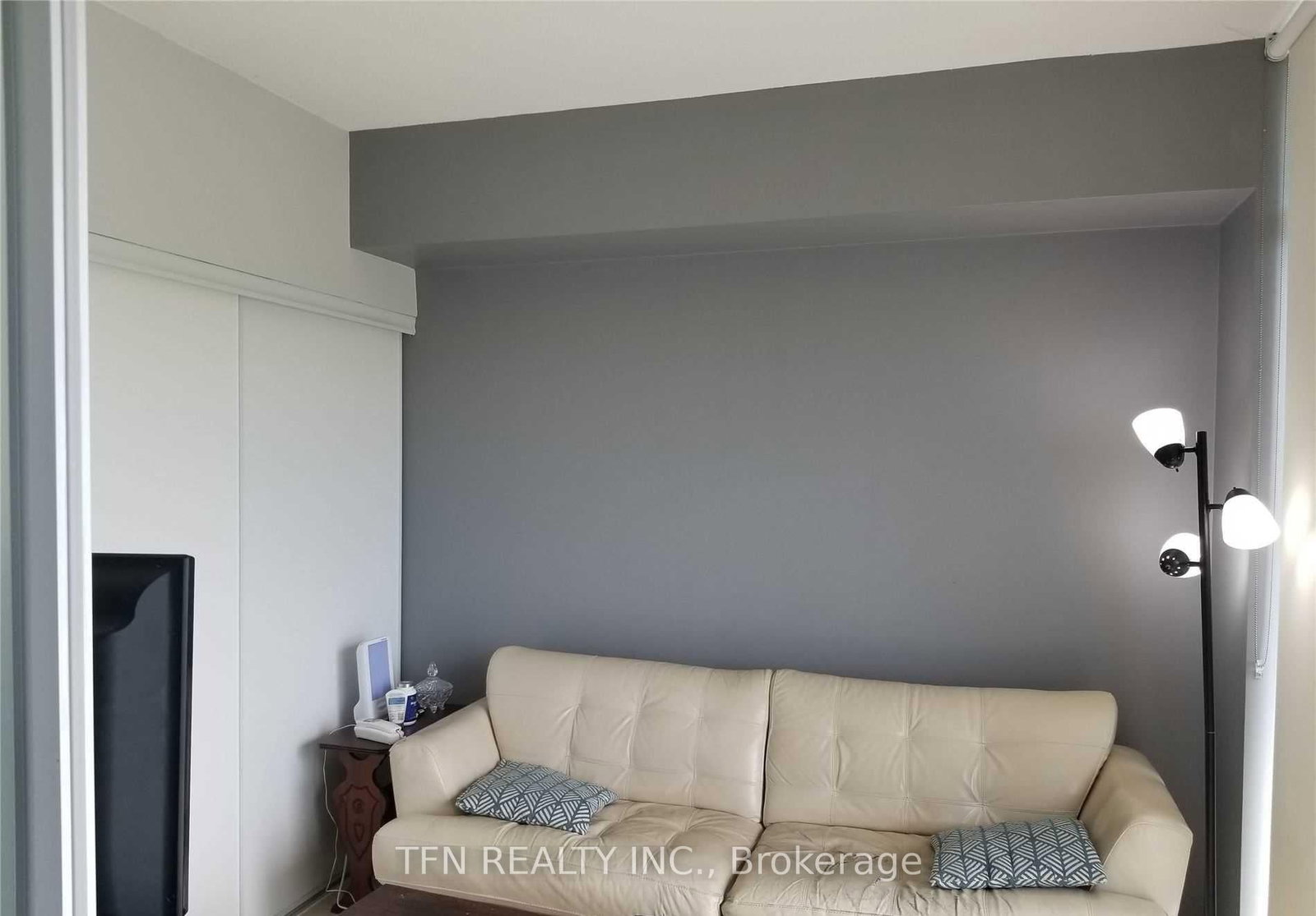 105 The Queensway Avenue, Unit 1005 - Photo 20