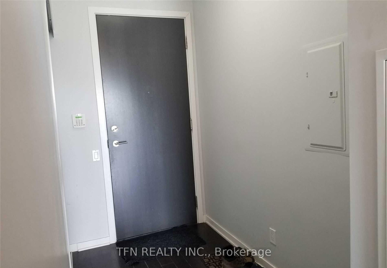 105 The Queensway Avenue, Unit 1005 - Photo 7