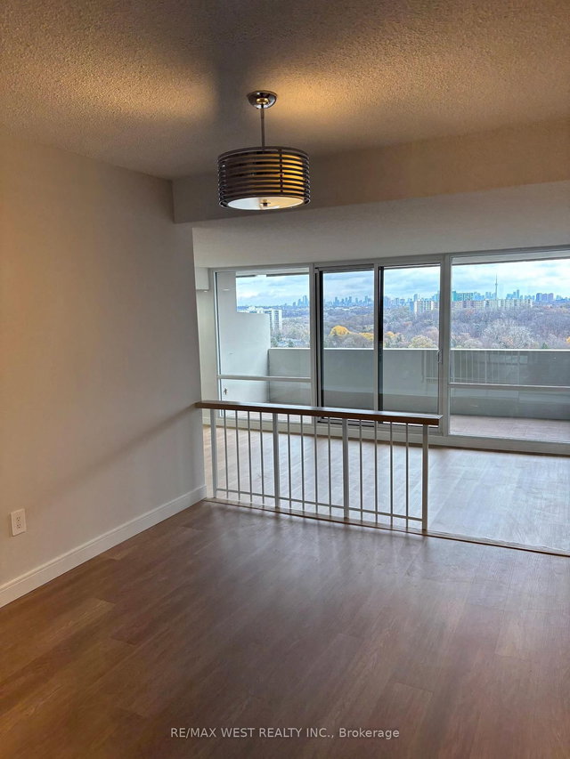 1908 - 260 Scarlett Road