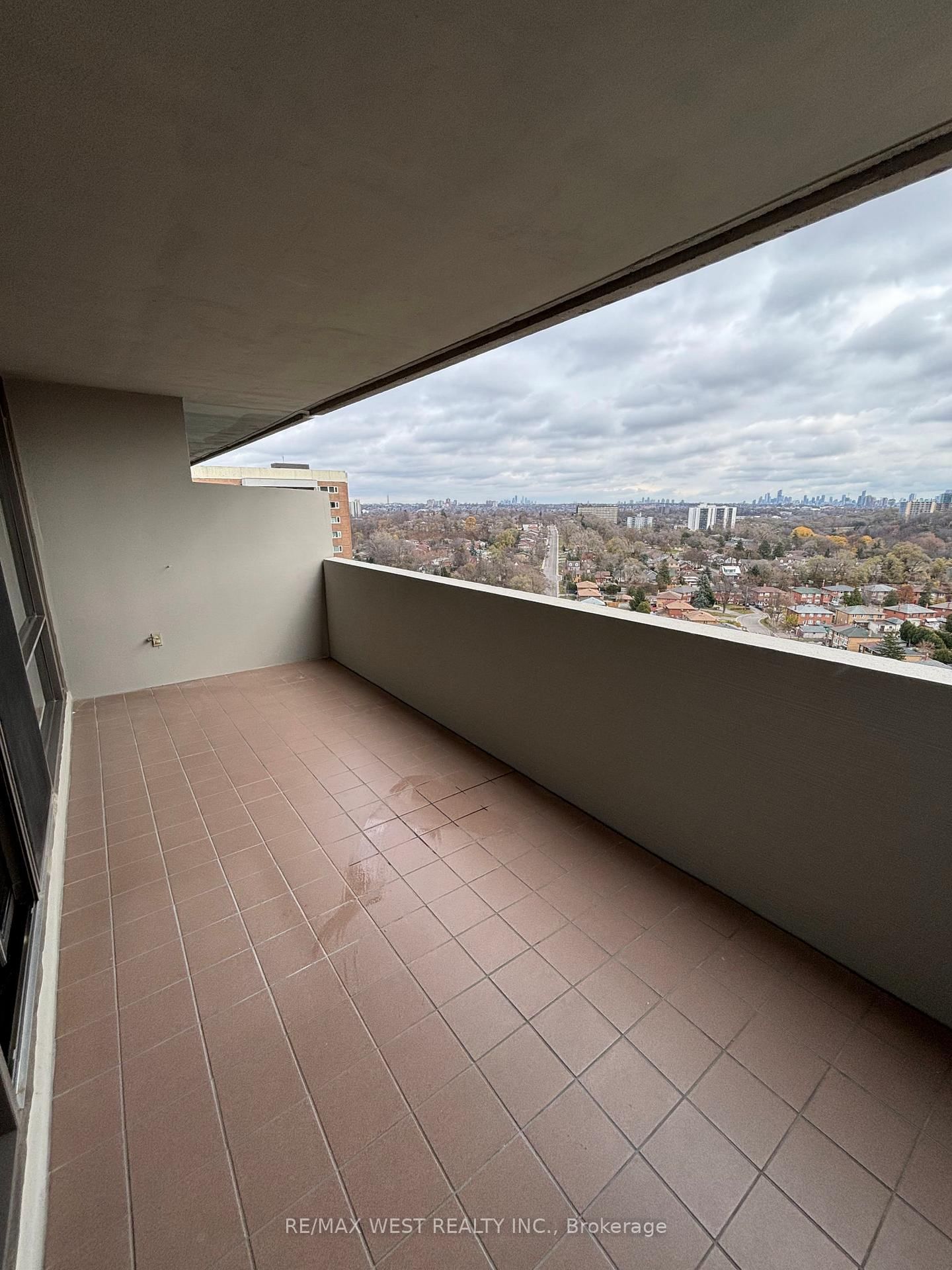 260 Scarlett Road, Unit 1908 - Photo 20